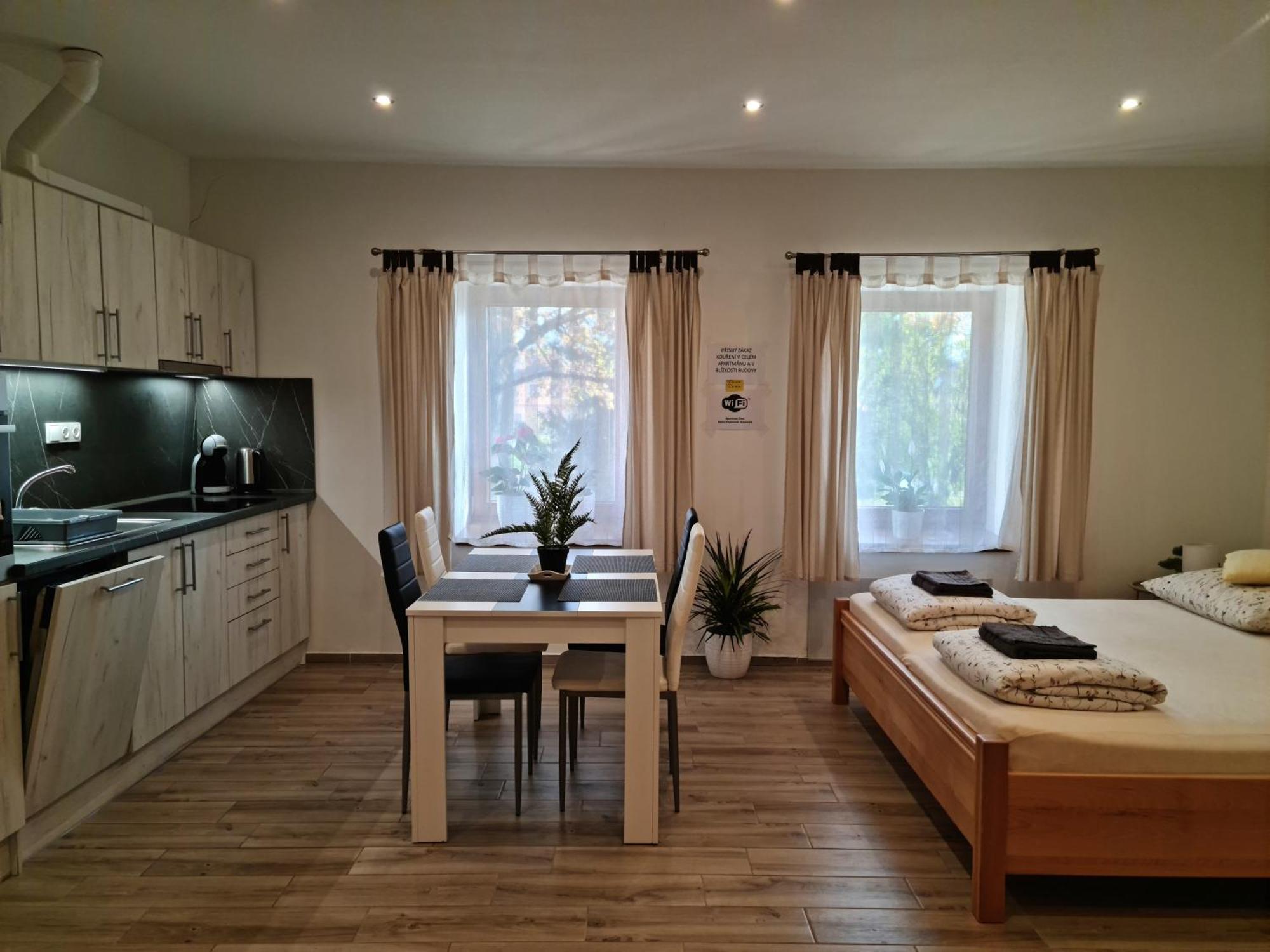 Apartmany Zirec Dvůr Králové nad Labem Εξωτερικό φωτογραφία